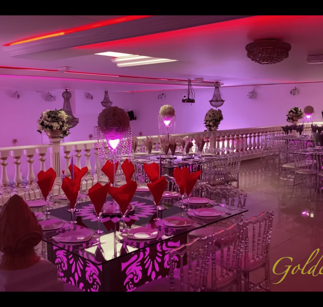 Golden House Salle des Fêtes 2